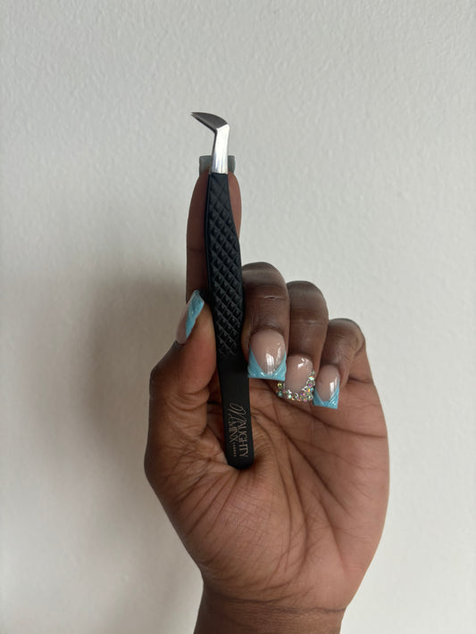 Tweezers